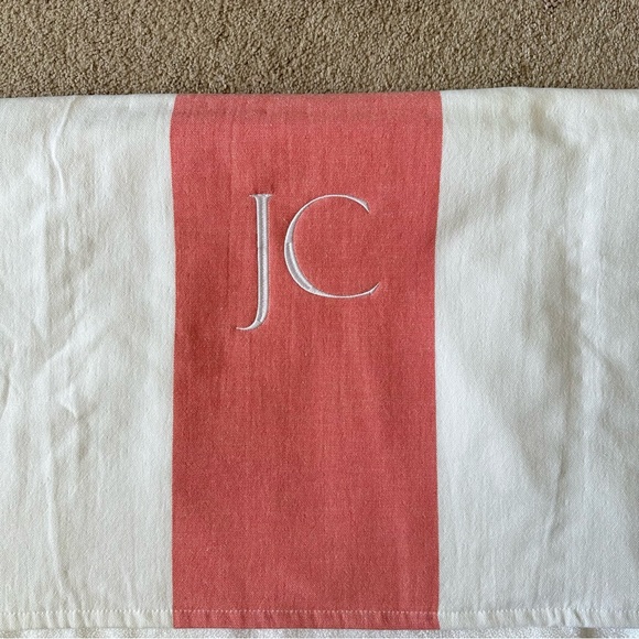 NWT KASSATEX BEACH TOWEL - Picture 4 of 5